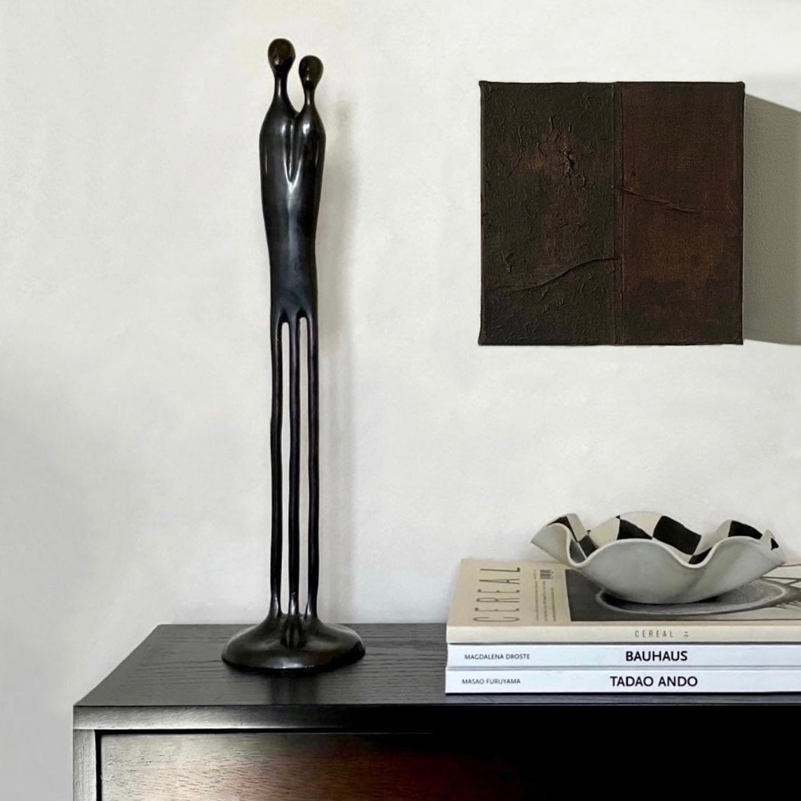 Vintage Modernist Sculpture – Reign London